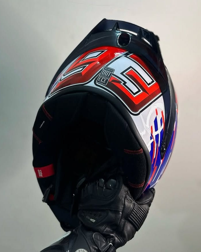 93 Pull And Bear AGV Full Face Helmet